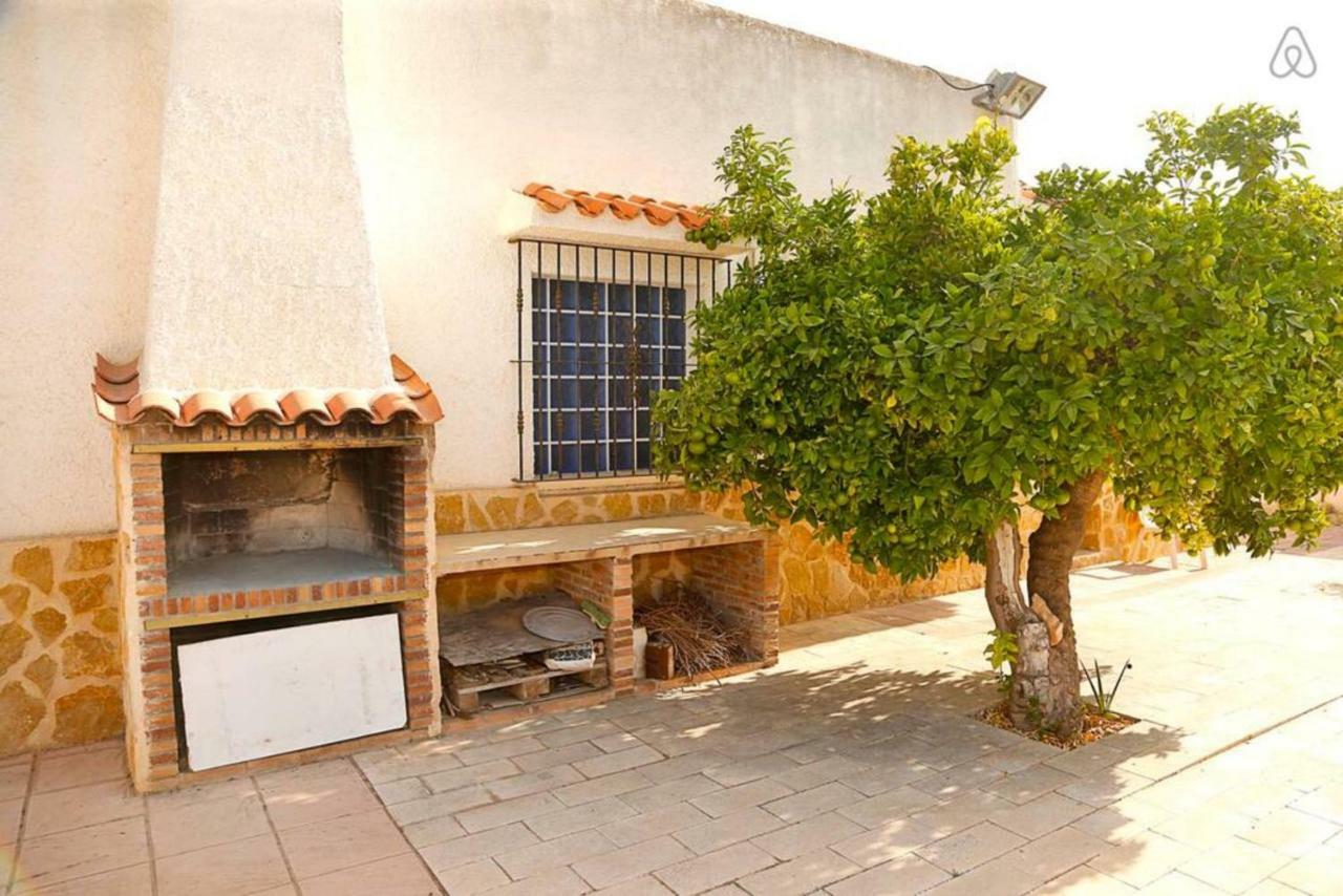 Arenales Great Home With Ac, Pool And Barbecue Arenales del Sol Exterior photo